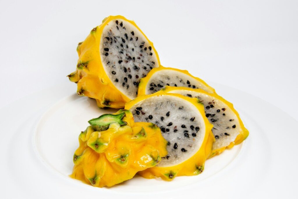 pitaya gialla varietà piu dolce frutto del drago