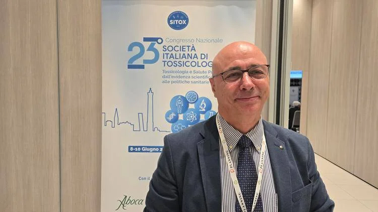 Allarme botulino in Italia: tre cluster e decine di casi nel 2025, Locatelli: «Rischio alto in fiere ed eventi all’aperto»