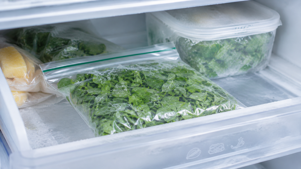 Conservazione del basilico in freezer