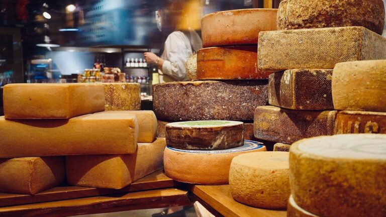 Maxi richiamo per otto varietà di formaggi: lotti e motivazioni