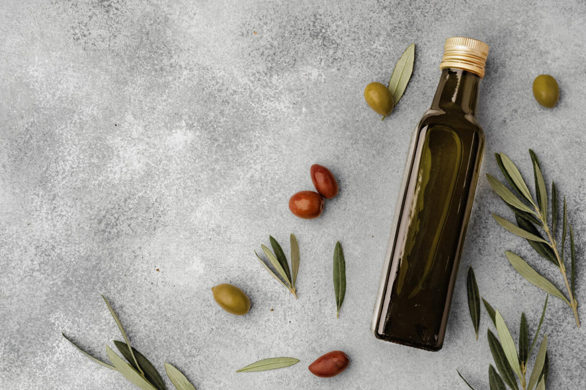 Bottiglia di olio d'oliva extravergine