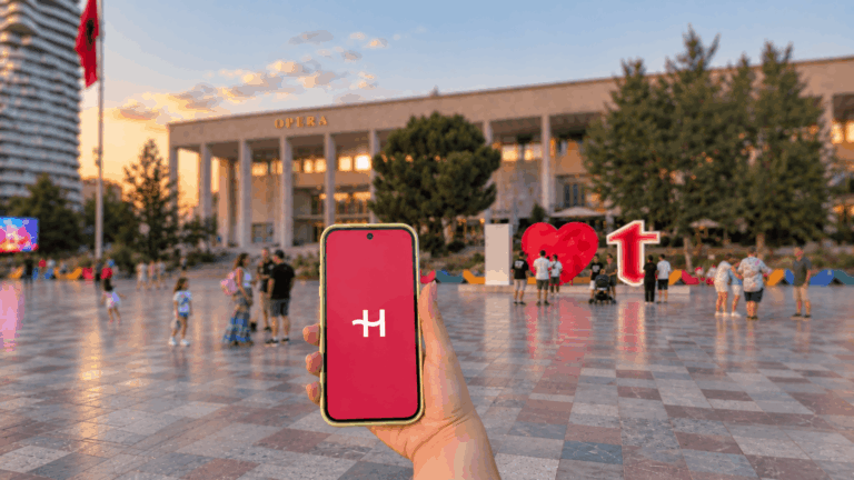 Abbiamo provato l’eSIM di Holafly in Albania: ecco com’è andata