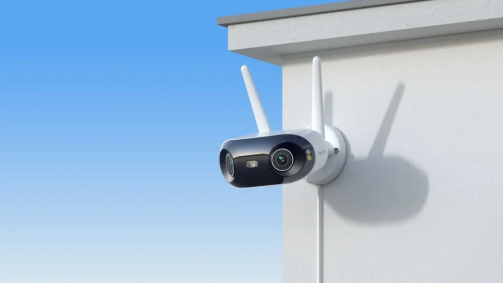 Videosorveglianza senza angoli ciechi: la Reolink Elite WiFi è in offerta su Amazon