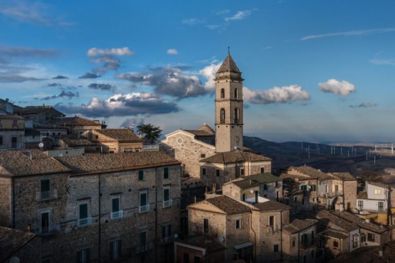 Sant’Agata di Puglia, torna la Sagra dei Ciccecuòtte: il dolce dei morti